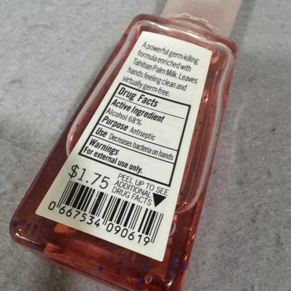 Bath & Body Works PocketBac Hand Sanitizer Pink Merry Cherry Love 1oz